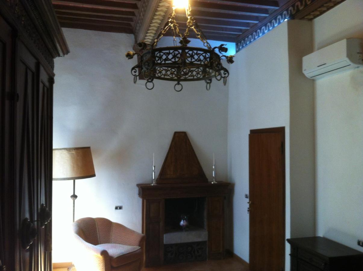 B&B La Fontanina Сиена Екстериор снимка