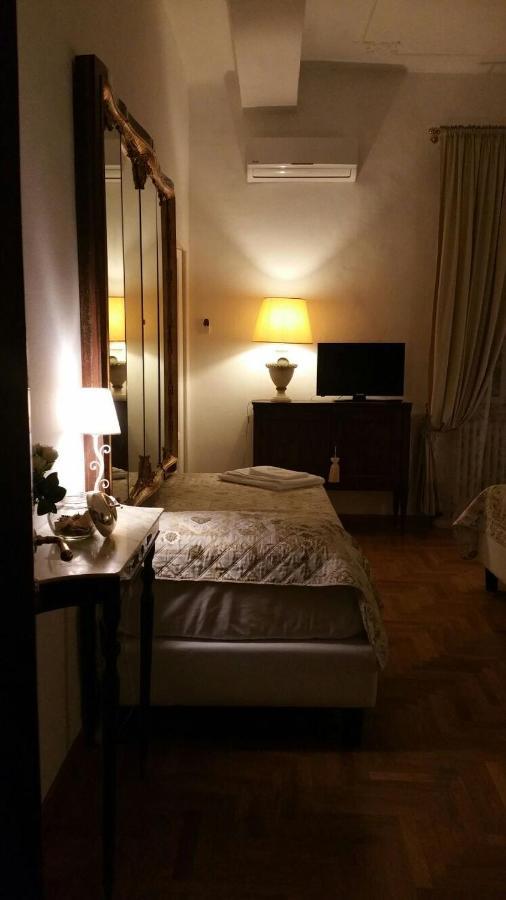 B&B La Fontanina Сиена Екстериор снимка