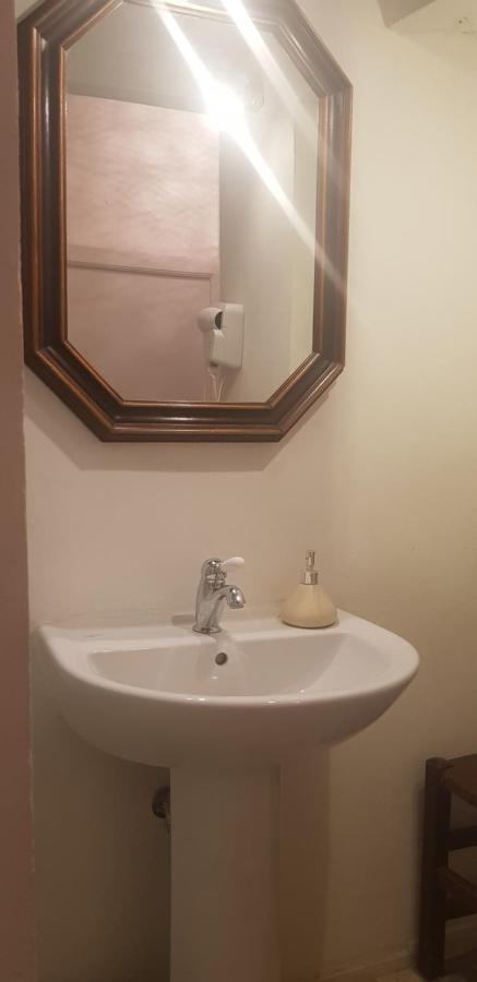B&B La Fontanina Сиена Екстериор снимка